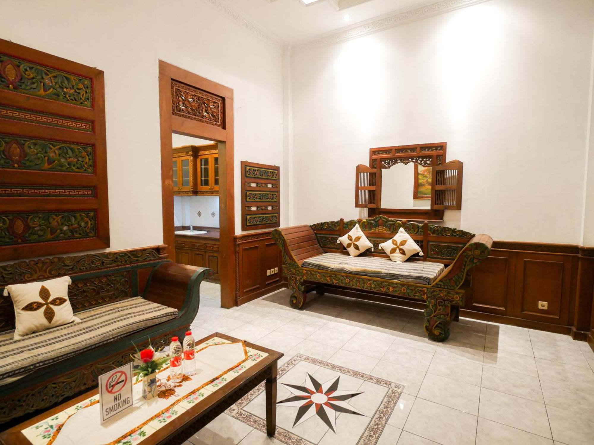 Rumah Pesik Art & Heritage Hotel Gondowulung Zewnętrze zdjęcie